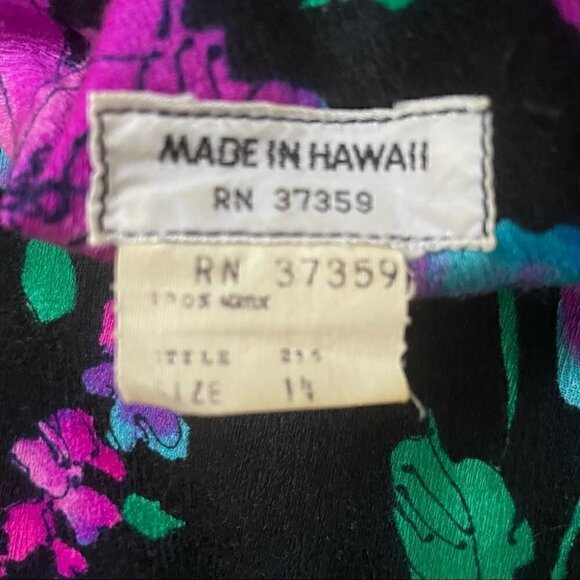 VINTAGE Made in Hawaii Floral Sleeveless Eyelet Ruffle Trim Maxi Dress - Picture 11 of 13